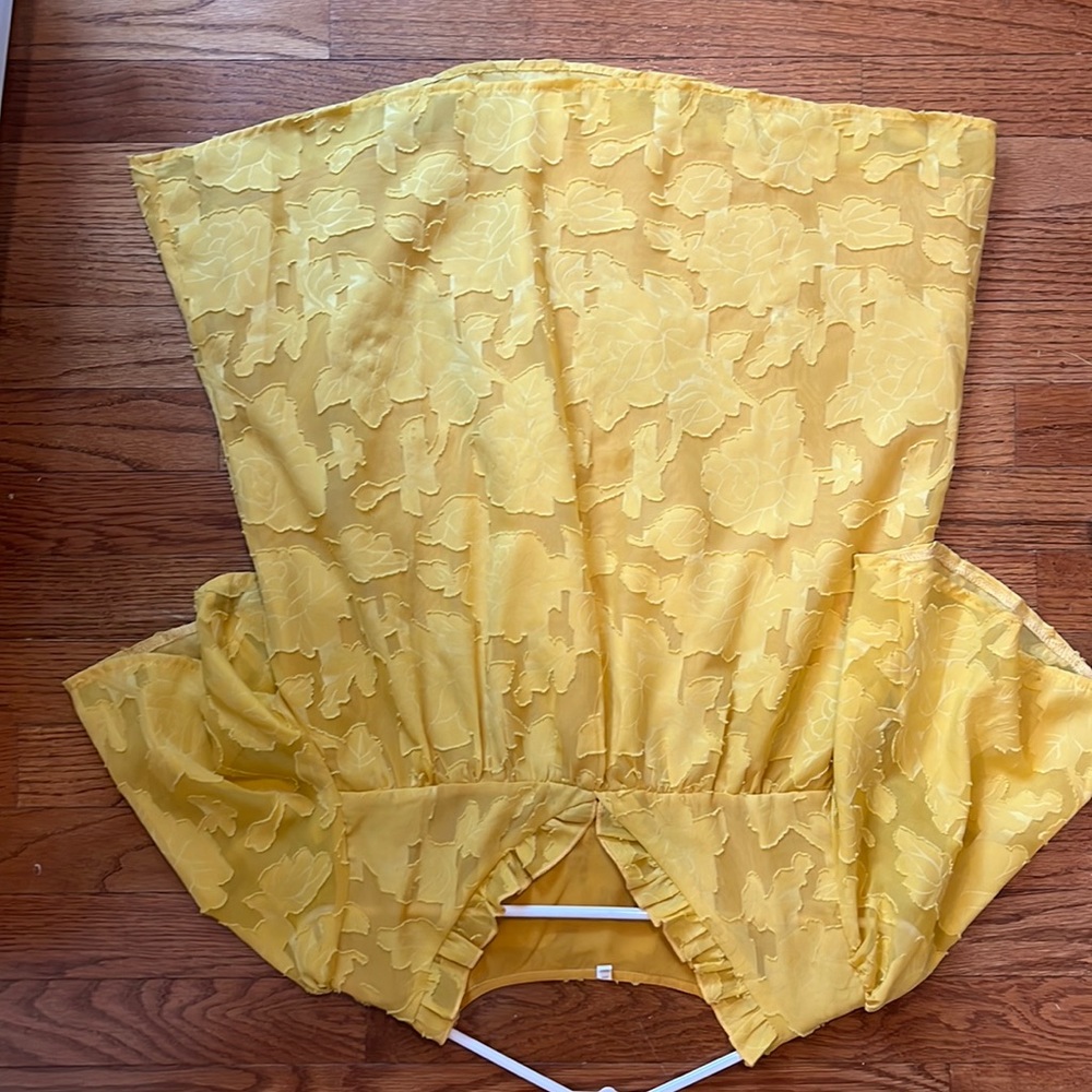 Yellow spring/summer top